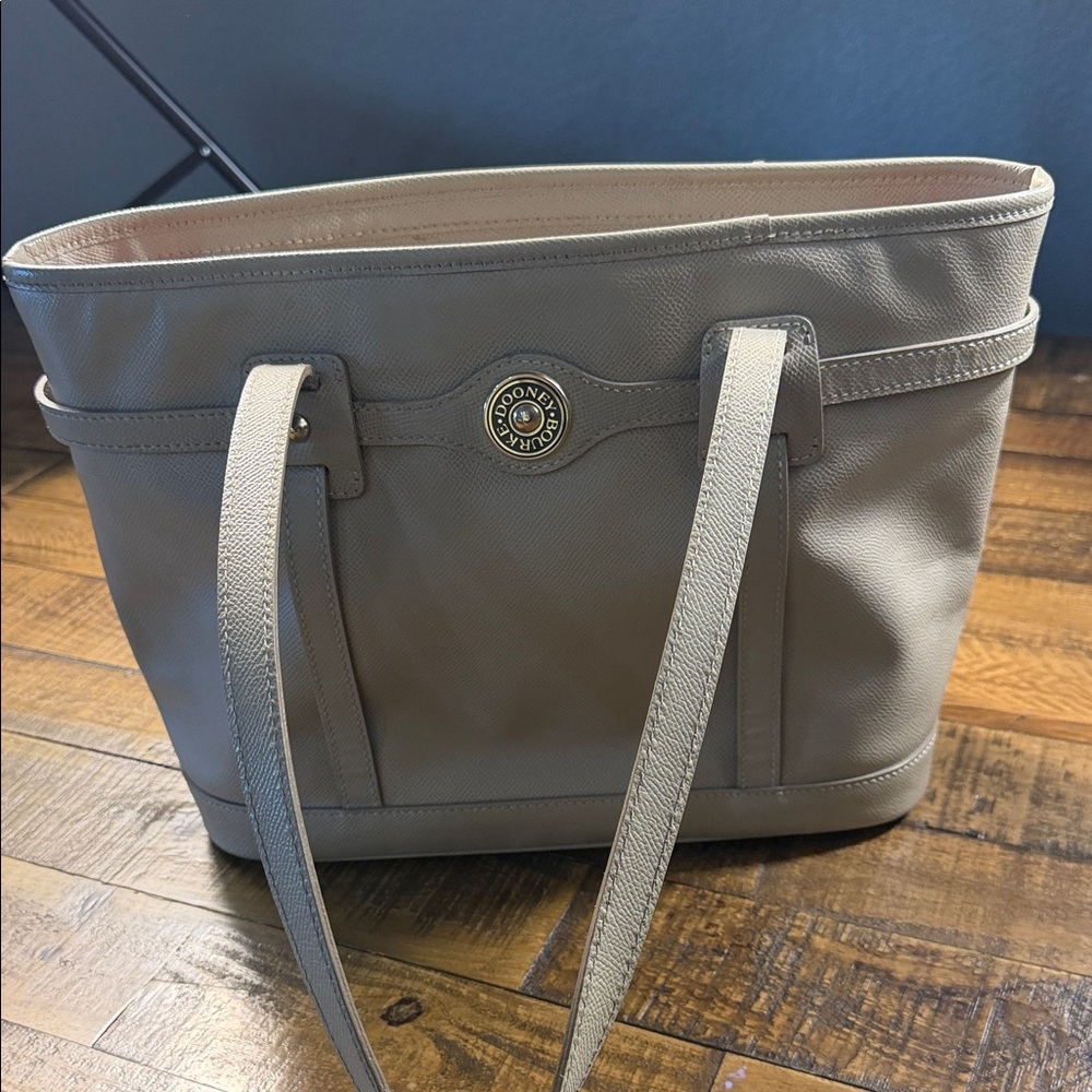 Dooney and Bourke Purse